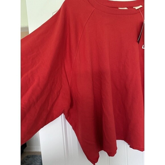 Levi's Women's Plus Size Comfy Cozy Sweatshirt & Jogger set Valiant Poppy 4X - Picture 10 of 12